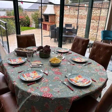 Holiday home La Fleur De Seine Villequier